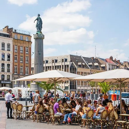 Apartment Centre - Grand Atypique ! *